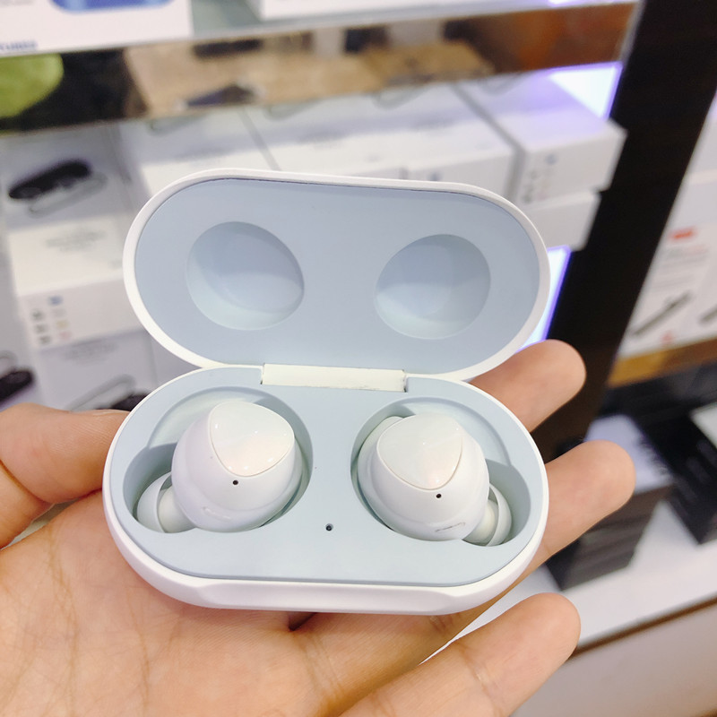 SM-R170 Wireless Earbuds