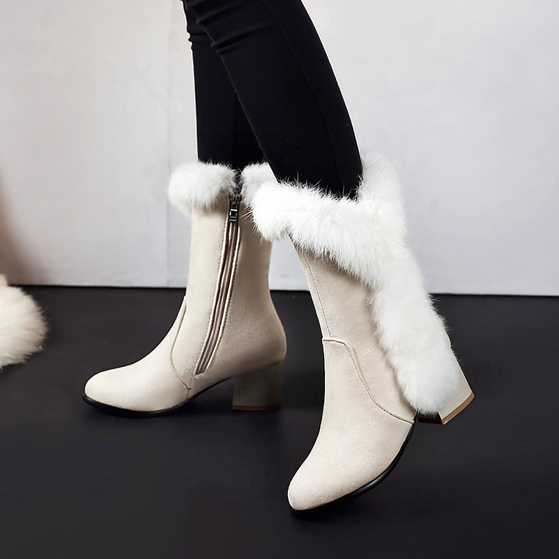 Winter Boots Image 4