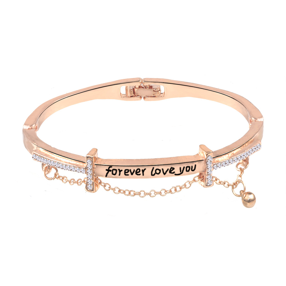 Elegant Bracelet Design