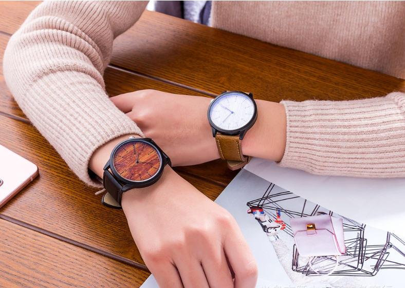 Stylish Couple Watch Display