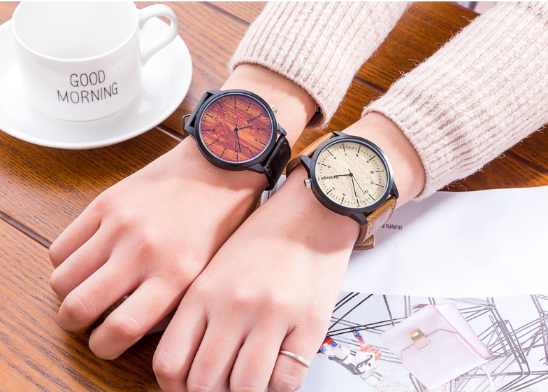 Wood Grain Couple Watch - White