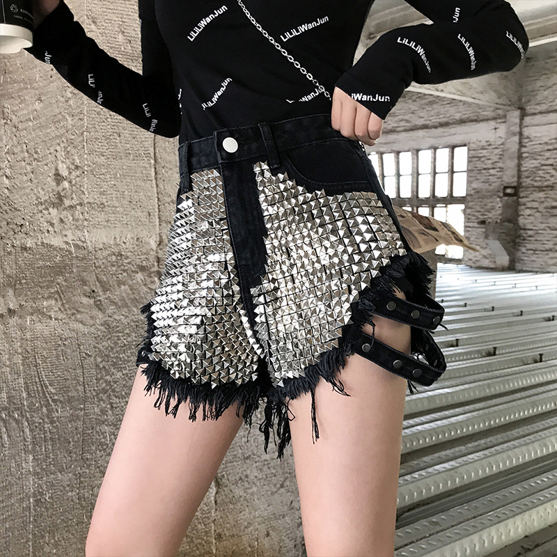 High-waisted denim shorts - Image 6