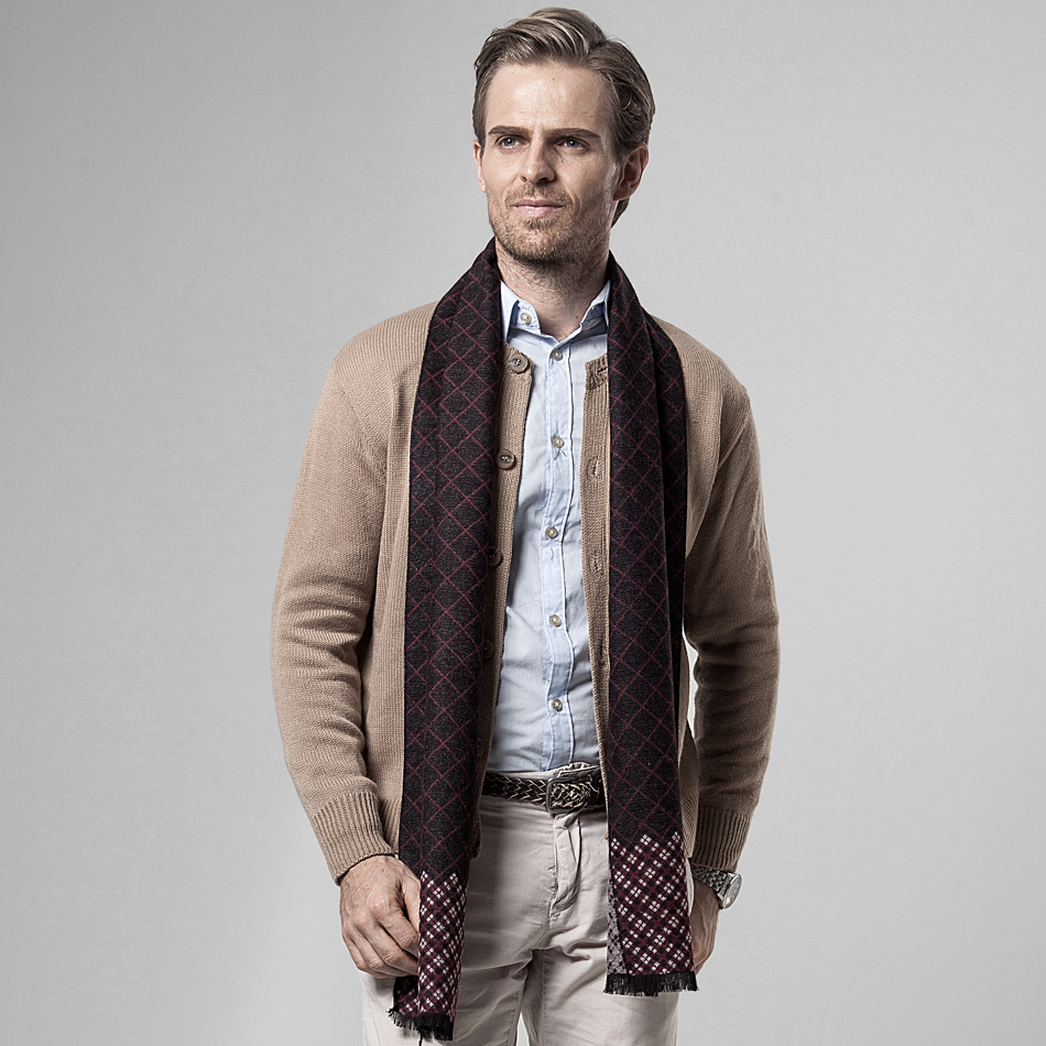 Scarf Image 3