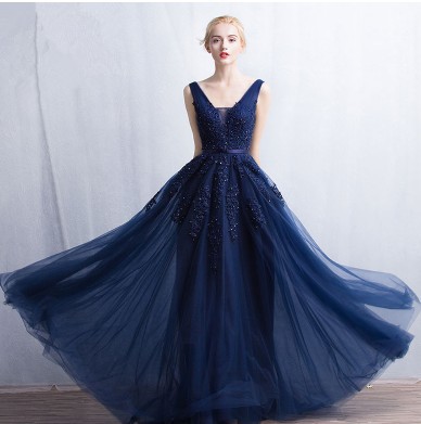 Evening Dress Image 3