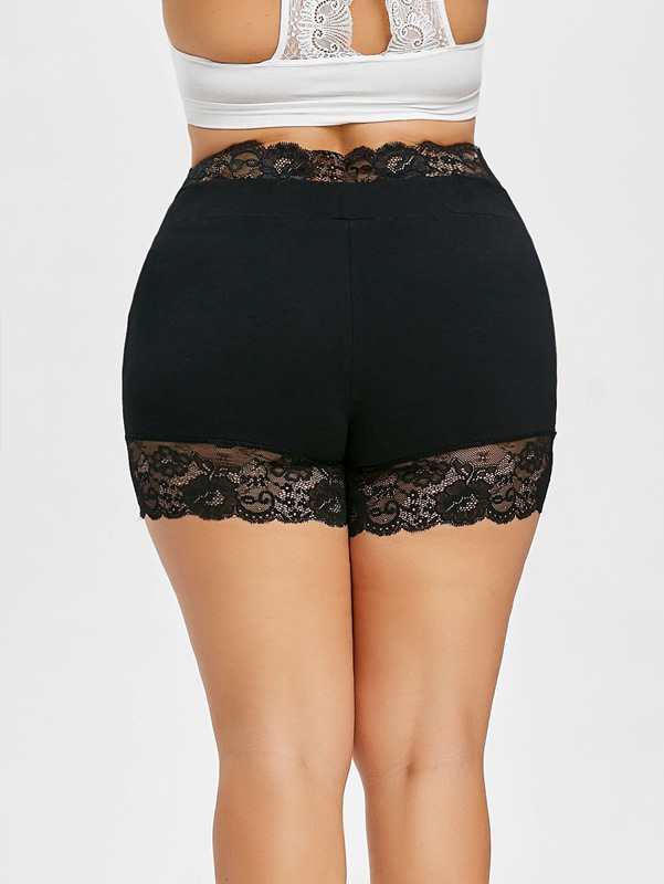 Lace Panel Bottoming Shorts - Outfit Inspiration