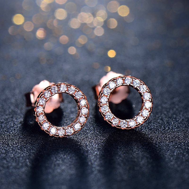 Ear Studs Image 4