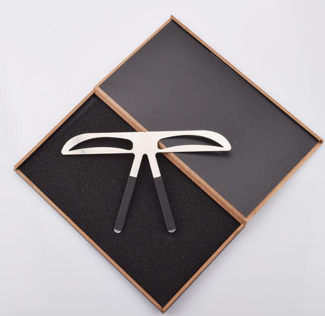 Eyebrow Ruler Image 13