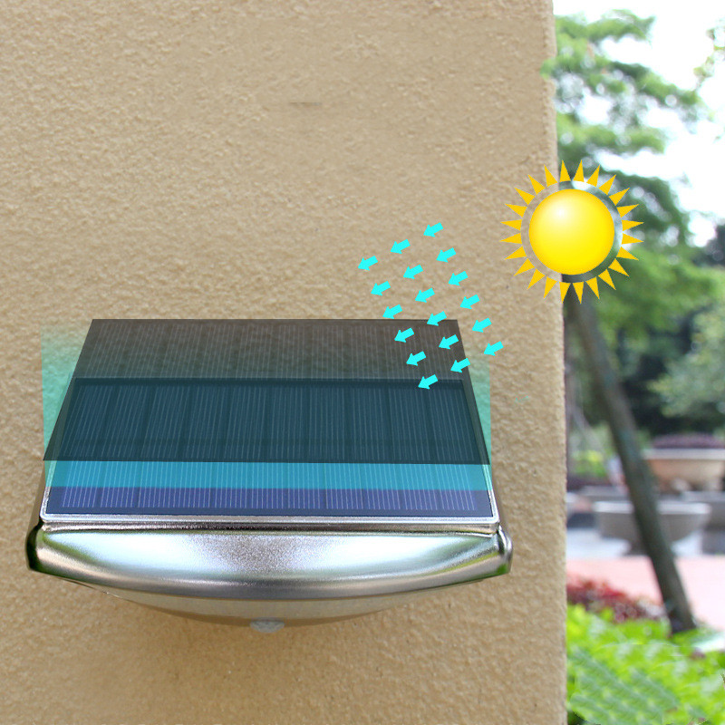 Solar Garden Light Image 2