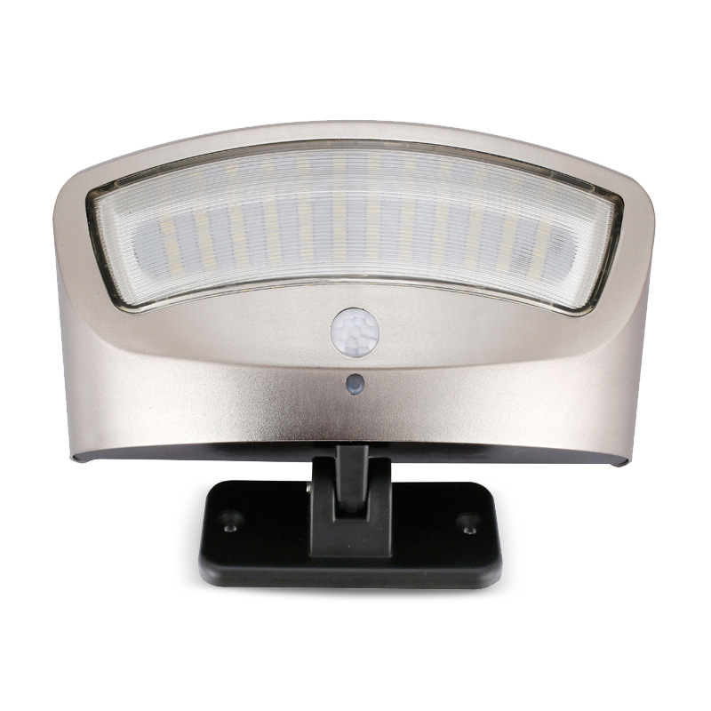 Solar Garden Light Image 1