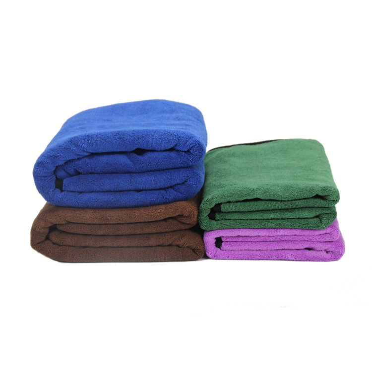 Different colors of pet mats