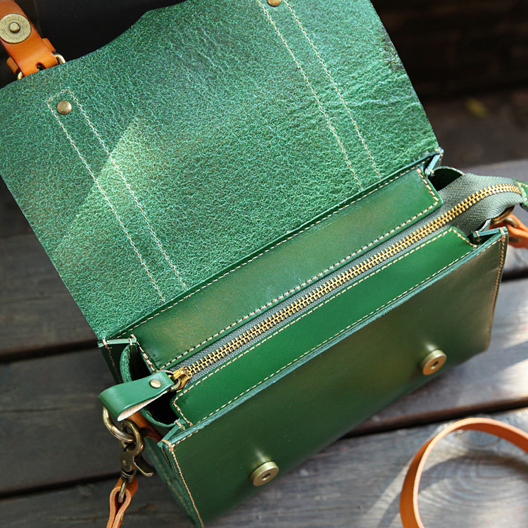 Handmade Vegetable Tanned Leather Bag Image 3