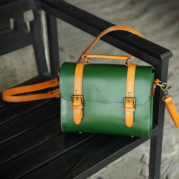Handmade Vegetable Tanned Leather Bag Image 5