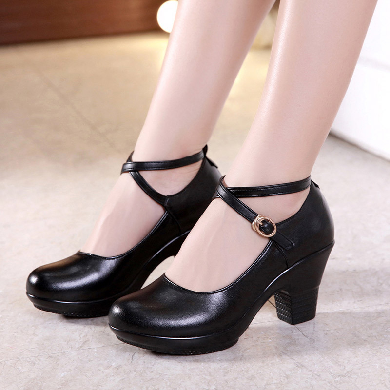 High Heel Dance Shoe Image 3