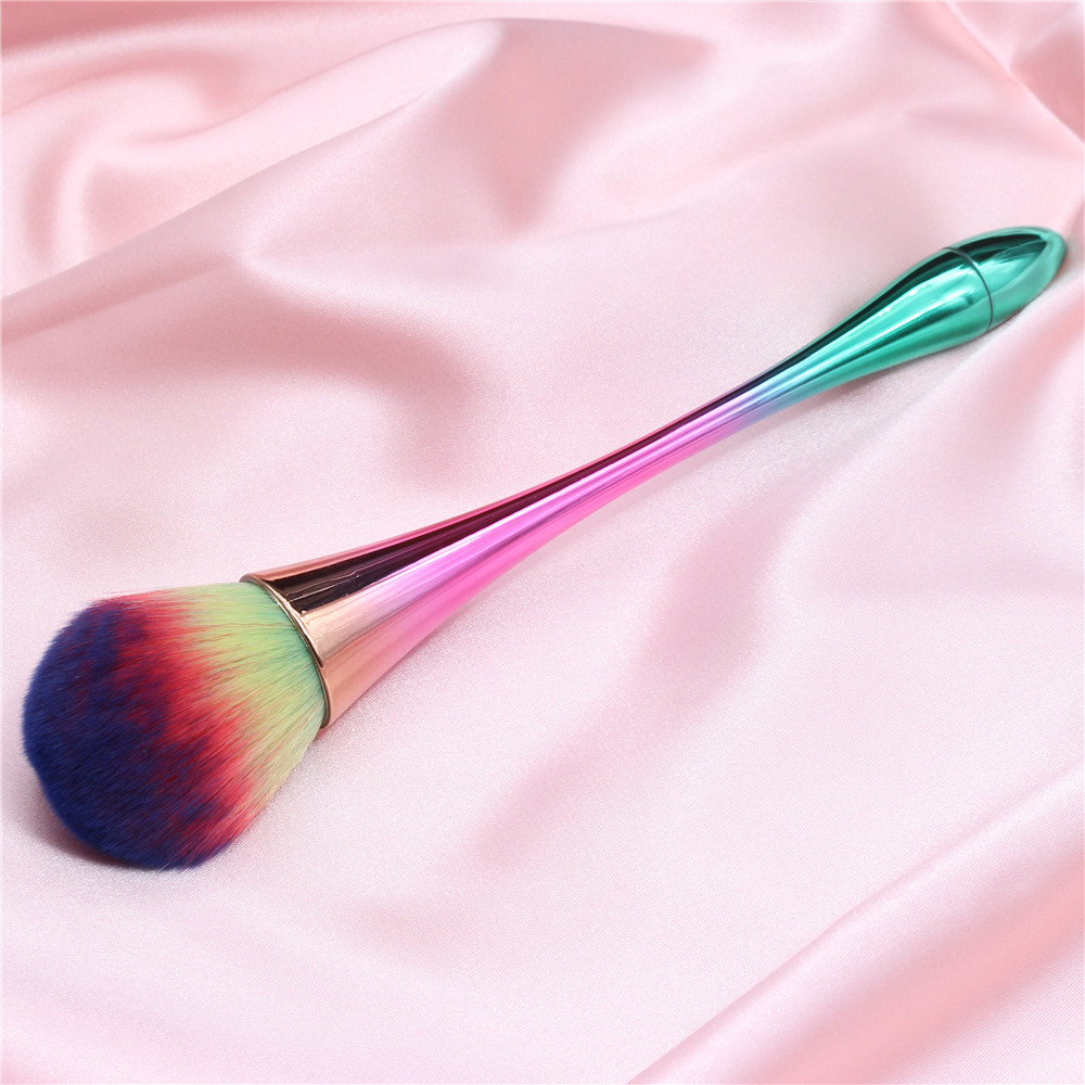 Cosmetic Brush Image 6