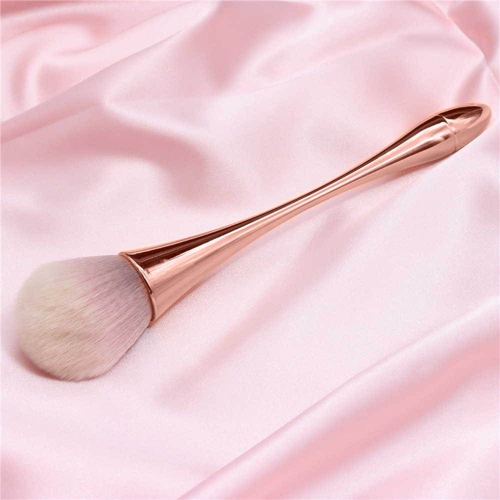 Cosmetic Brush Image 5