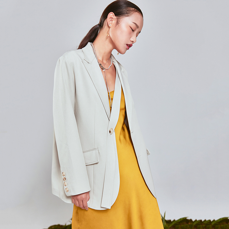 Women's Blazer Image 5