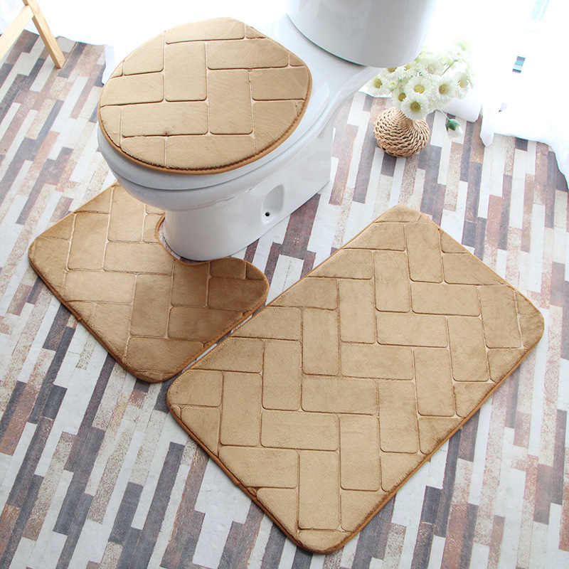 Three-piece Embossed Toilet Set