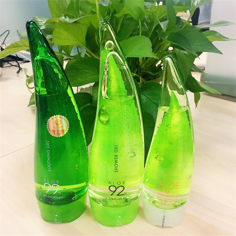 Moisturizing Aloe Vera Gel