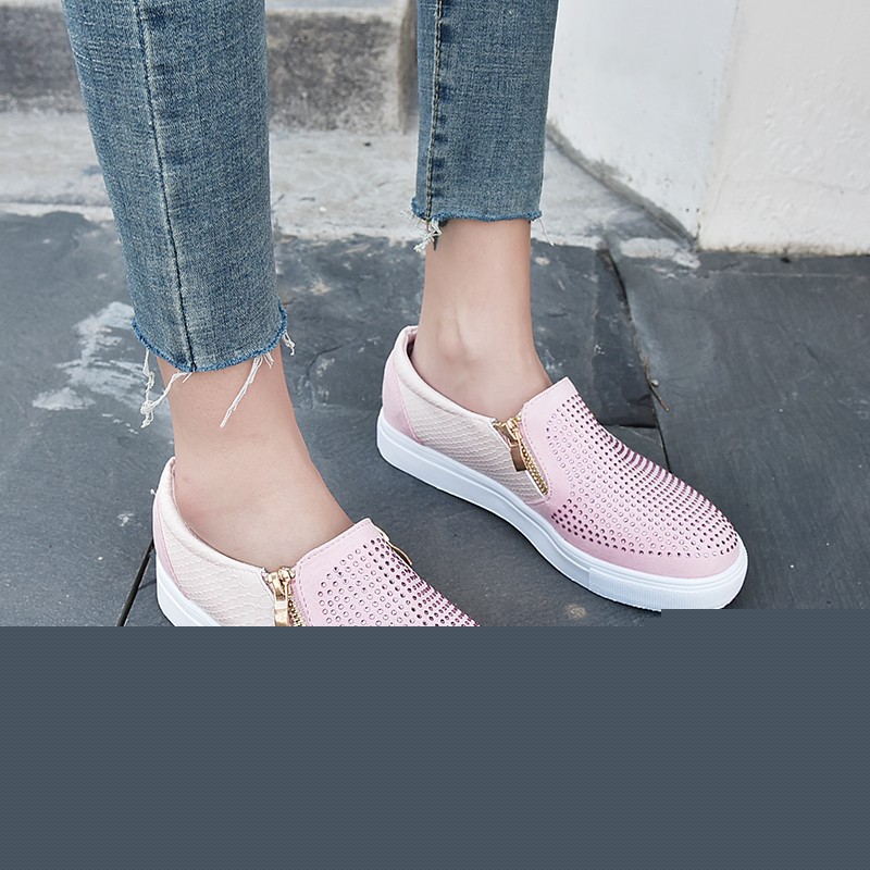 Double Zipper Sneakers 2