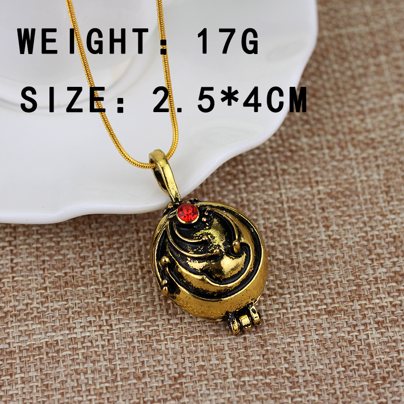 Vampire Diaries Necklace Display