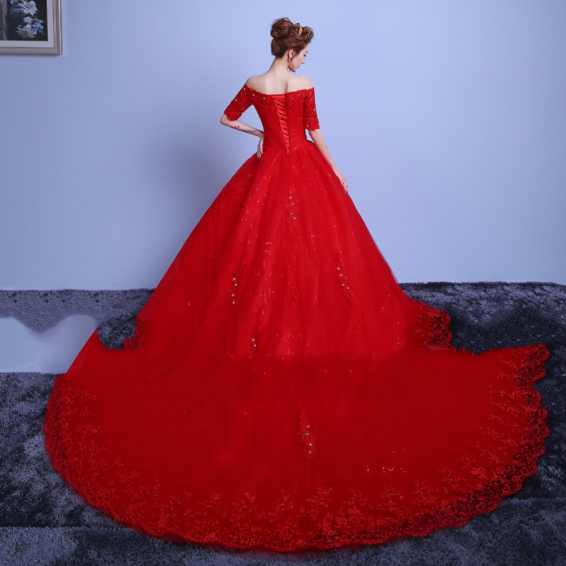 Red Trailing Wedding Dress 4
