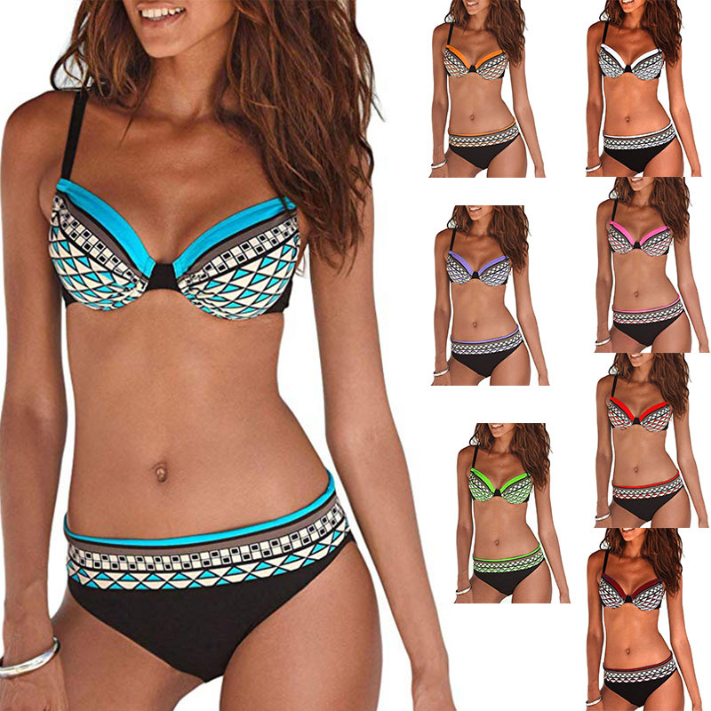 Retro Printed Swimsuit Detail