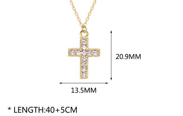 Cross Pendant Necklace Display
