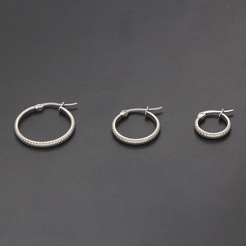 Different Styles of Earrings