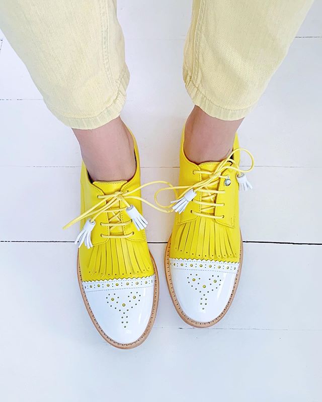 Casual Low-Heeled Women's Shoes - Color Variants
