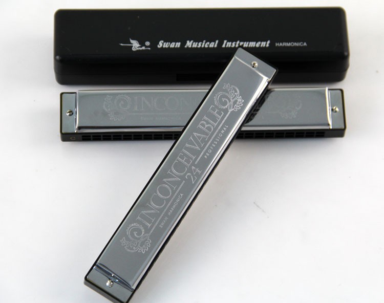 Harmonica Image 1