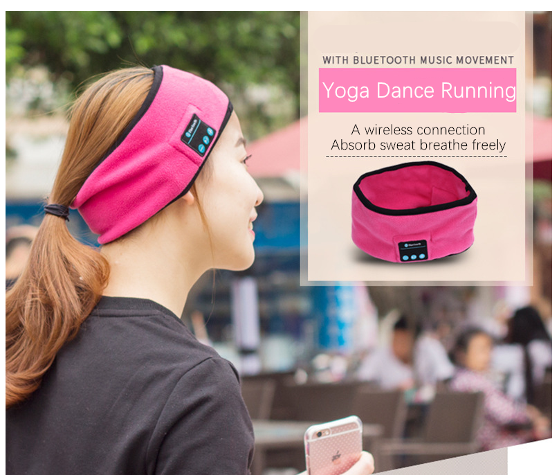 Knitted Sports Headband in Use