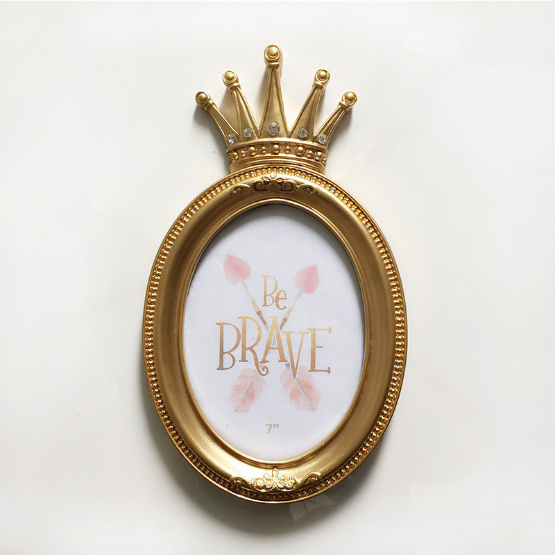 Crown Frame Image 4