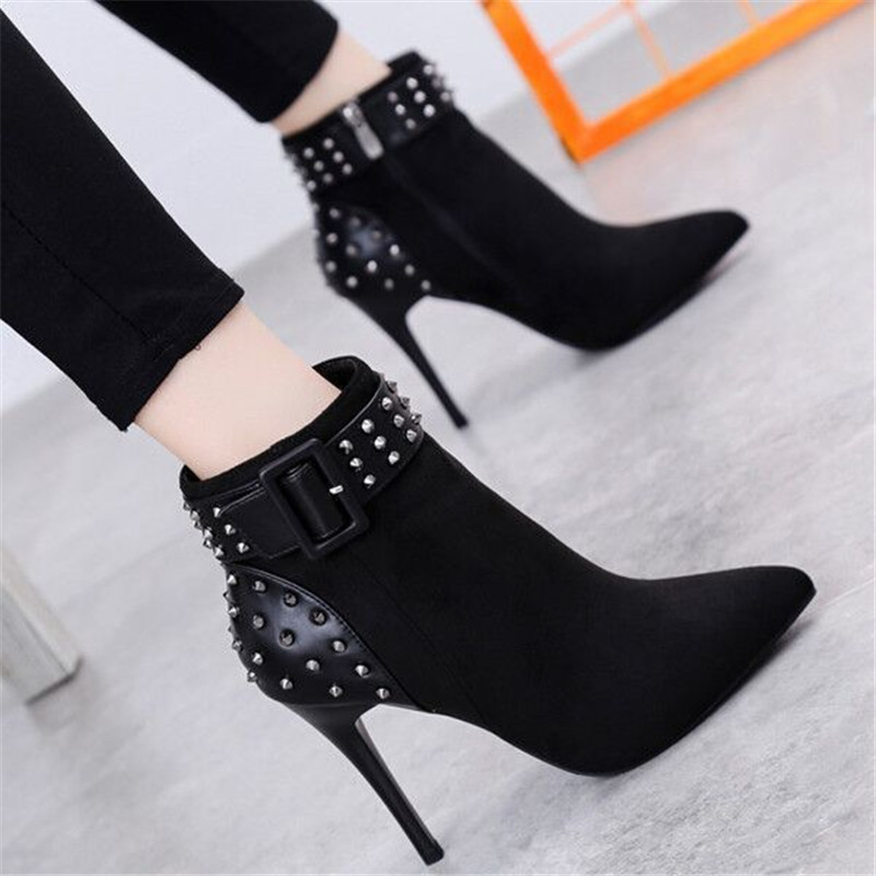 Pointed Toe Rivet Boots