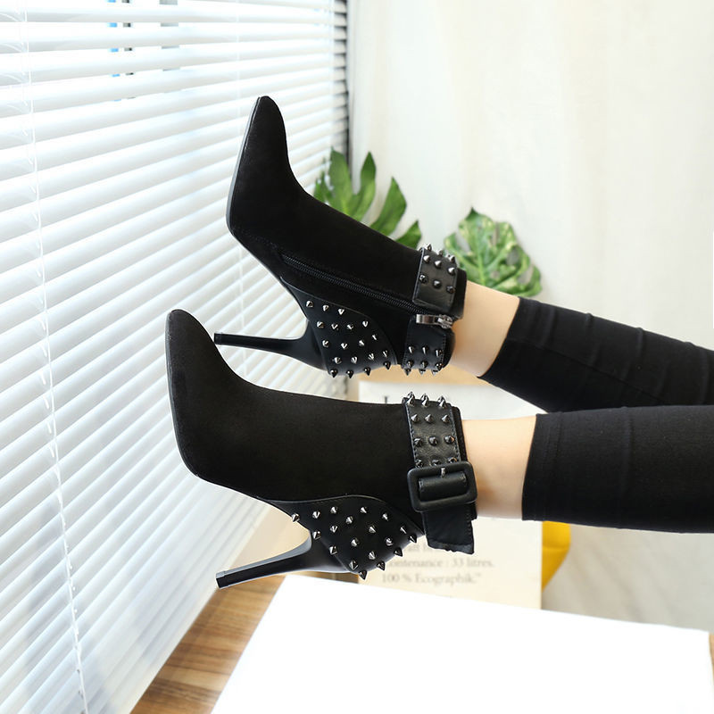 Elegant Stiletto Design