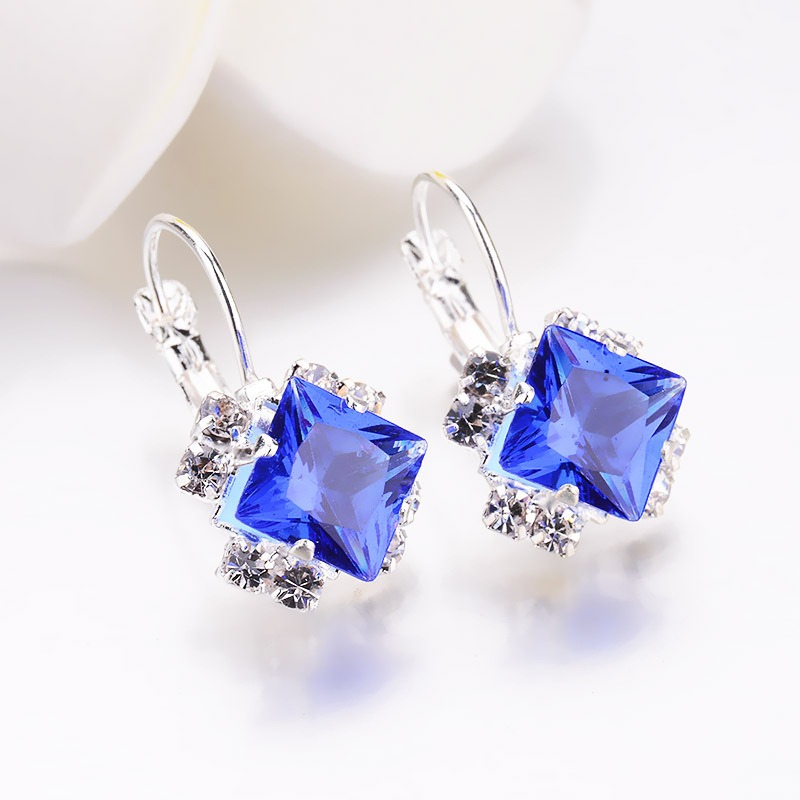 Diamond Earring 1