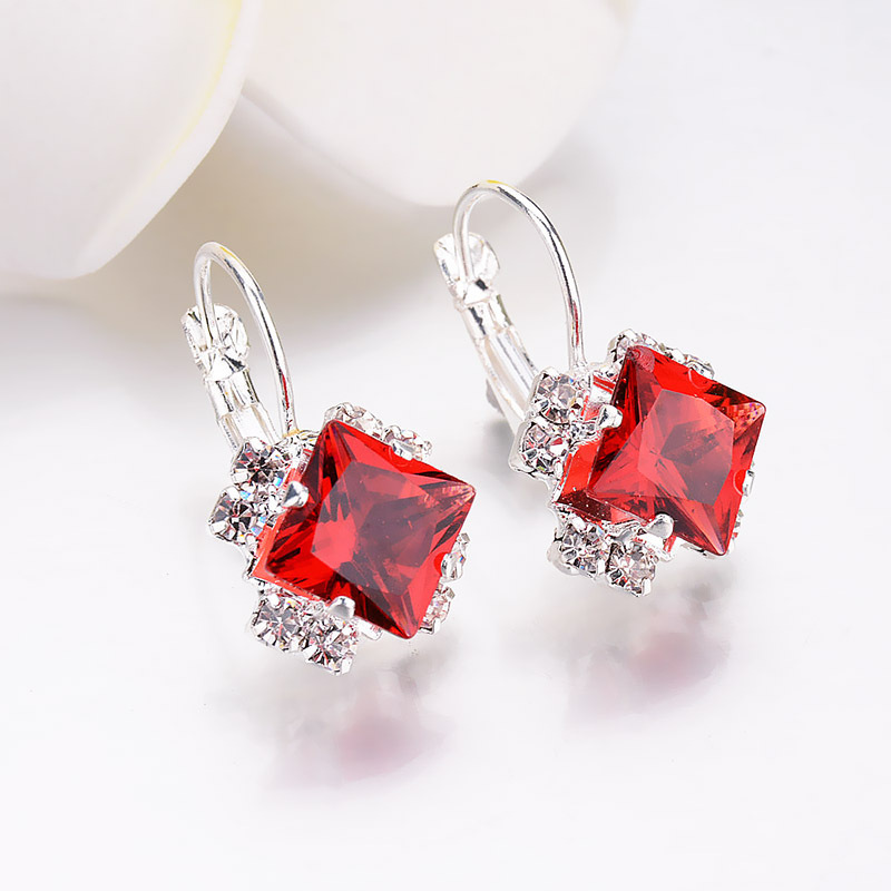 Diamond Earring 4