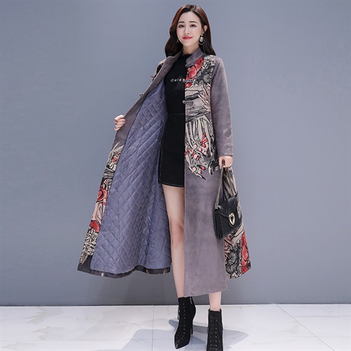 Deerskin printed windbreaker for women, long over the knee, 2019 autumn and winter new Chinese style women's retro ethnic style coat, deerskin printed windbreaker for women, long over the knee, 2019 autumn and winter, women's retro ethnic style coat