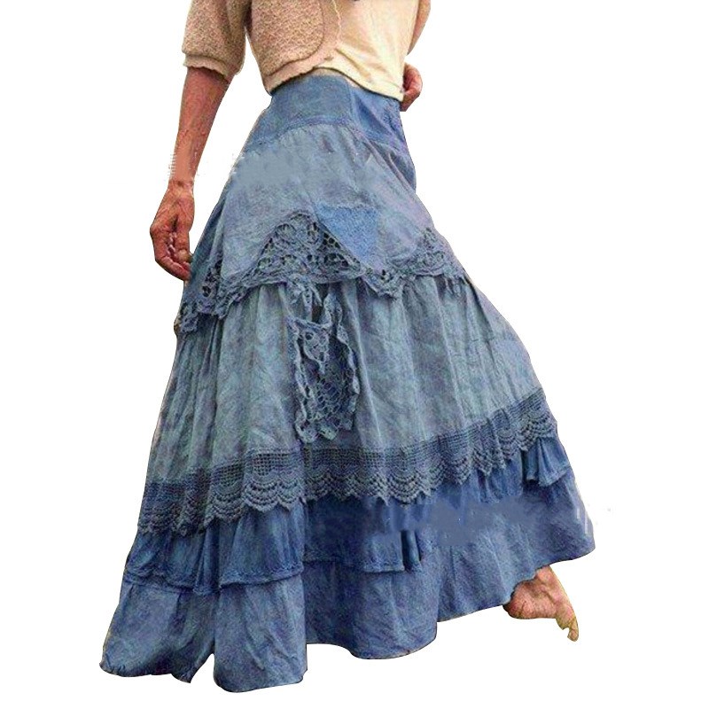 Medieval Women's Dress Image 1
