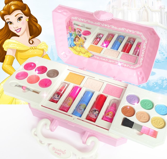 Mini Makeup Box Image 3
