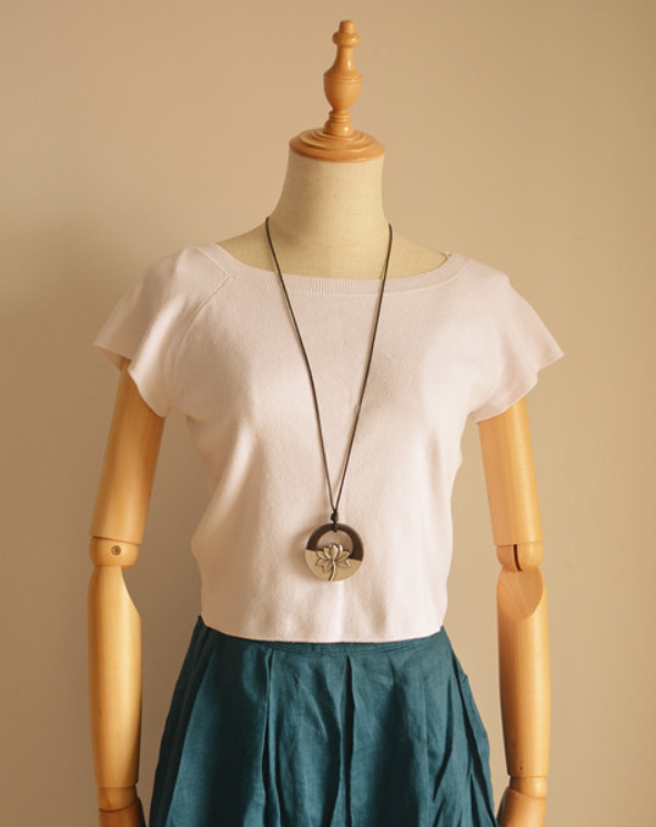 Lotus Necklace Image 1
