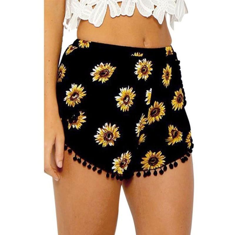 Stylish sunflower print shorts