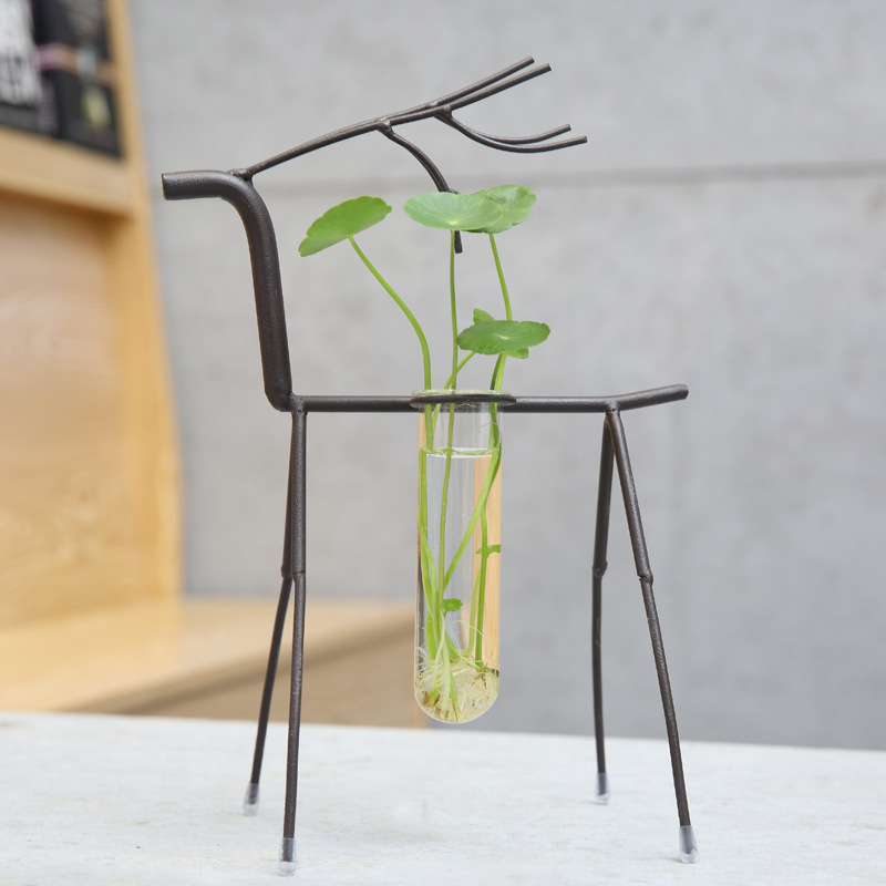 Iron Art Deer Hydroponic Decoration 1