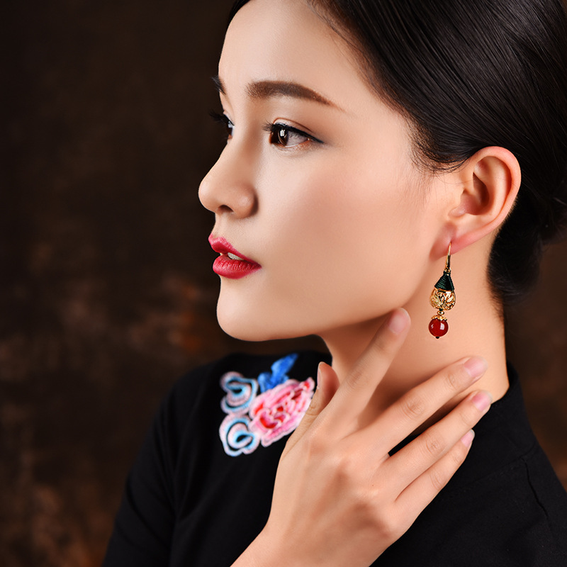 Chinese style long pendant earrings 1