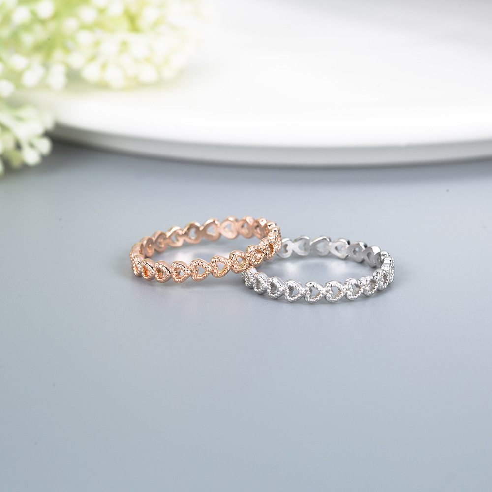 Wearing Heart Connection Ring