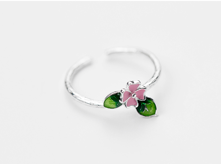 Flower Opening Ring Detail 2