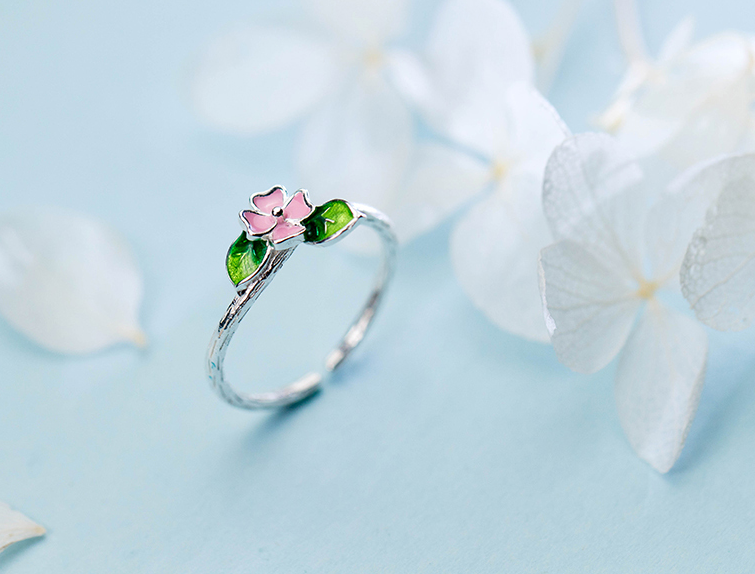 Flower Opening Ring Detail 1