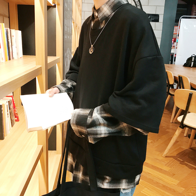 Fashionable Sweatshirt