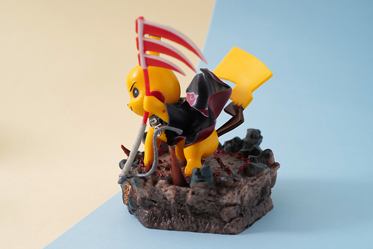 Pikachu Cosplay Figure 5