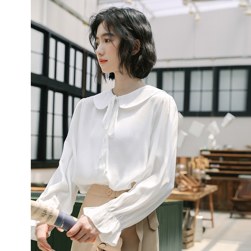 French-style lace-up bow collar shirt