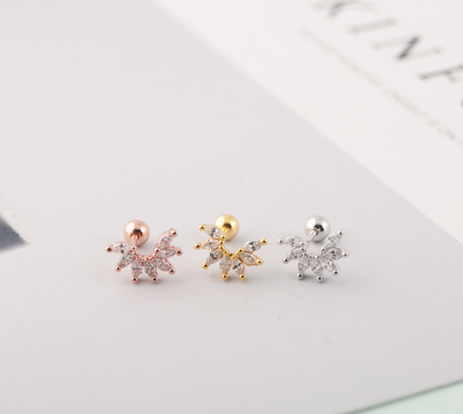 s925 Silver Korean-style Twisted Ear Studs Image 3
